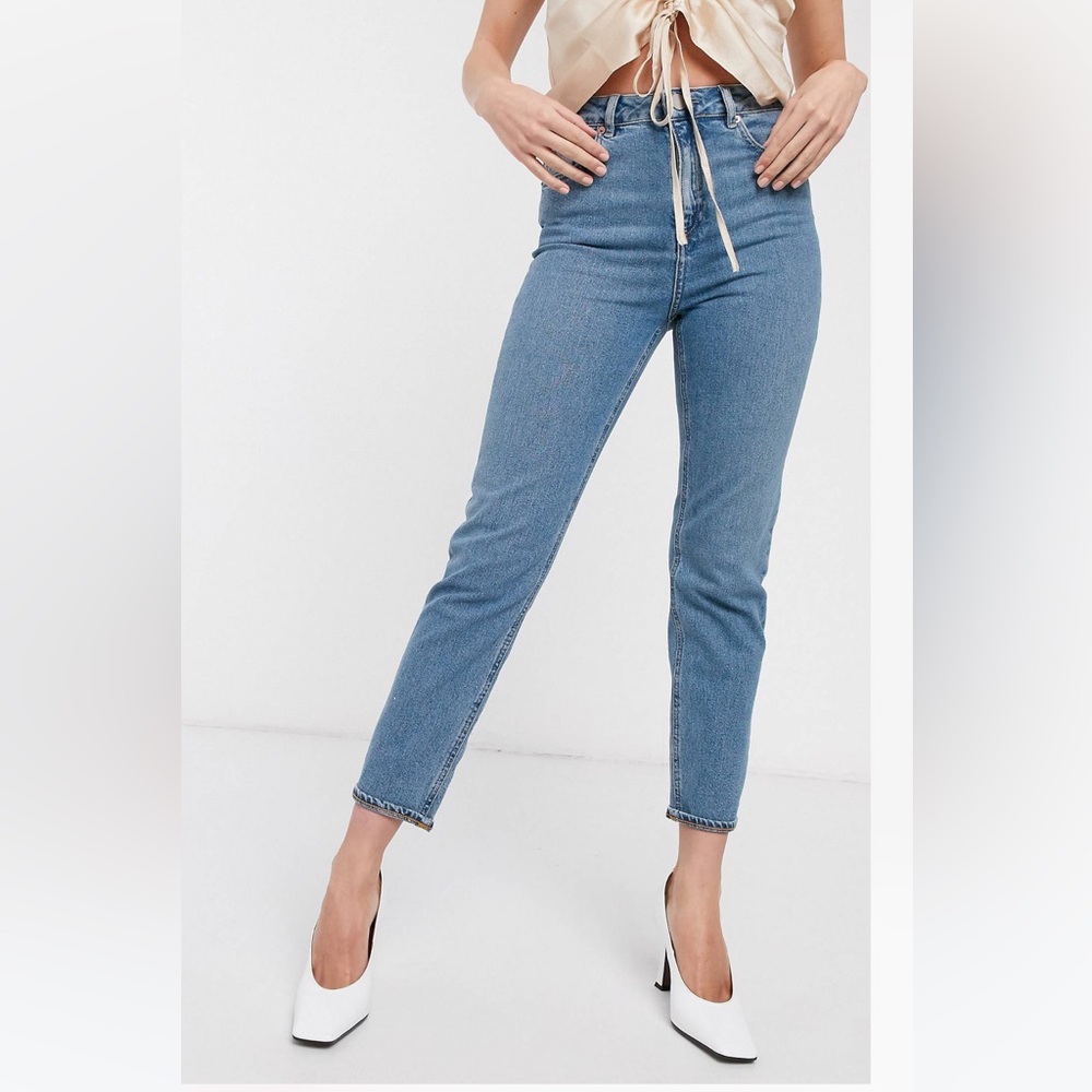 ASOS Design High Rise farleigh “slim” mom jeans in mid vintage wash